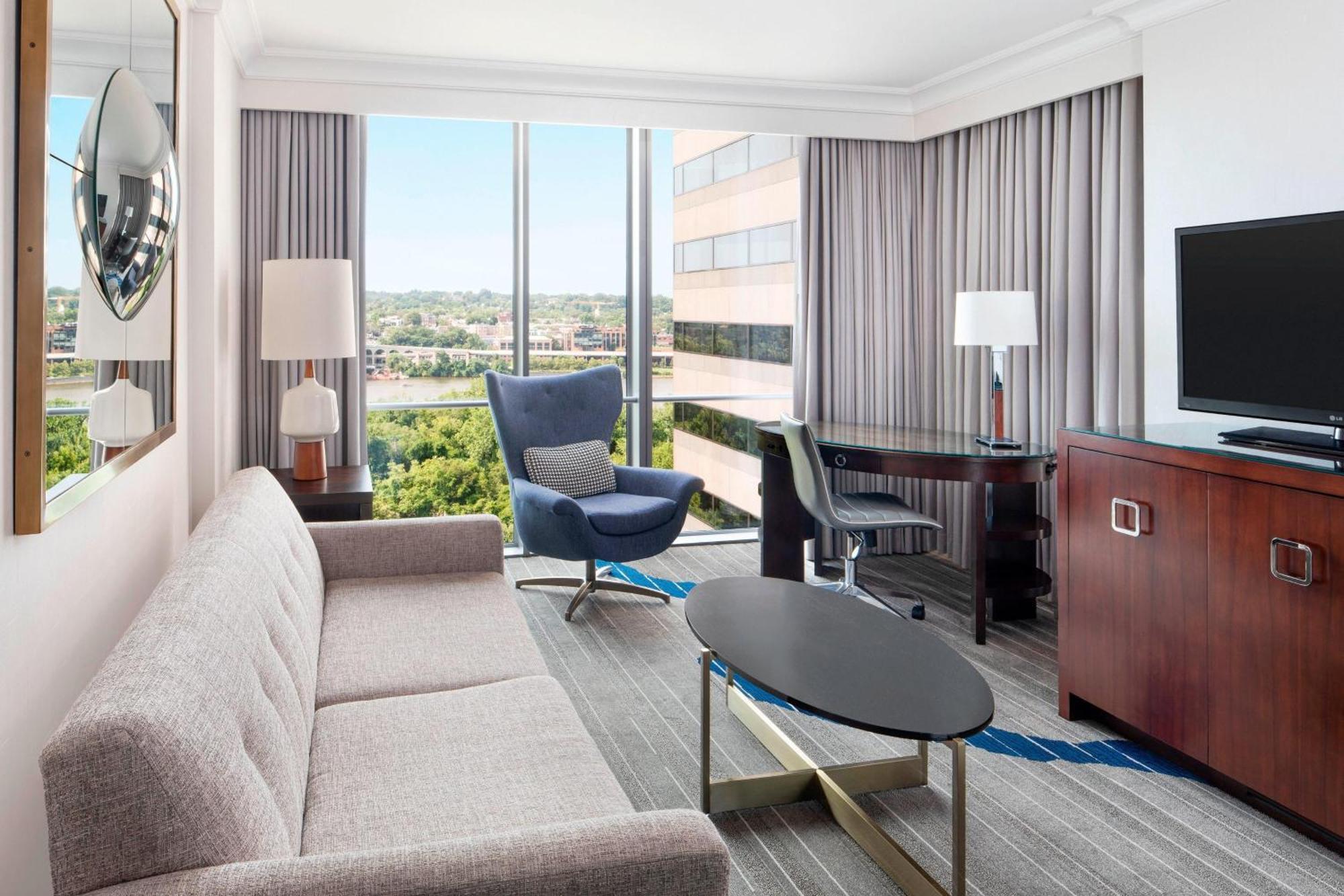 Le Meridien Arlington Exterior photo
