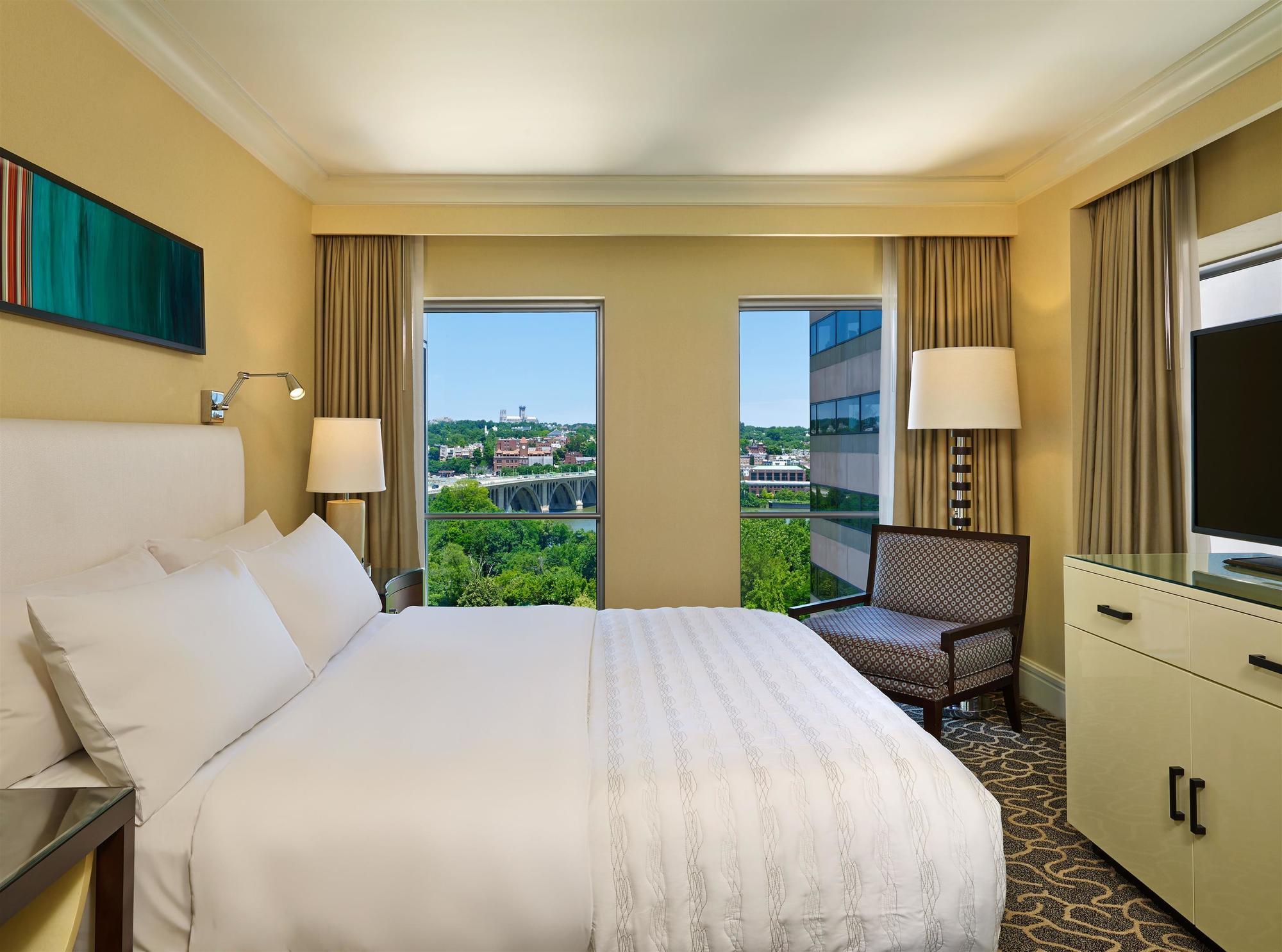 Le Meridien Arlington Exterior photo