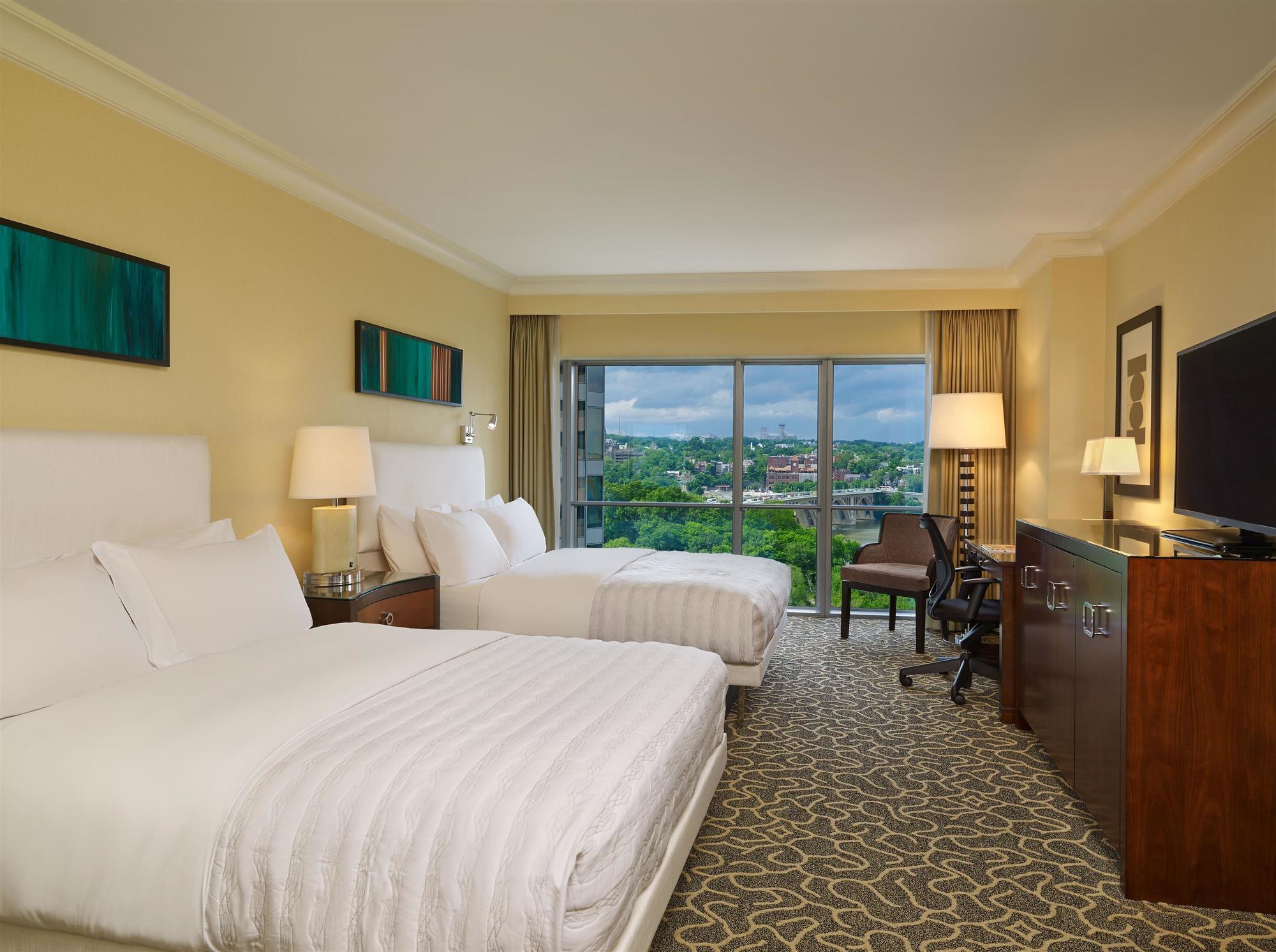 Le Meridien Arlington Exterior photo